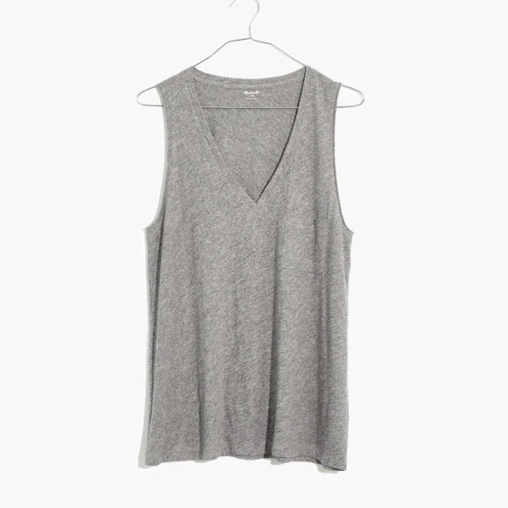Whisper Cotton V-Neck Pocket
Tank
Hthr Mercury